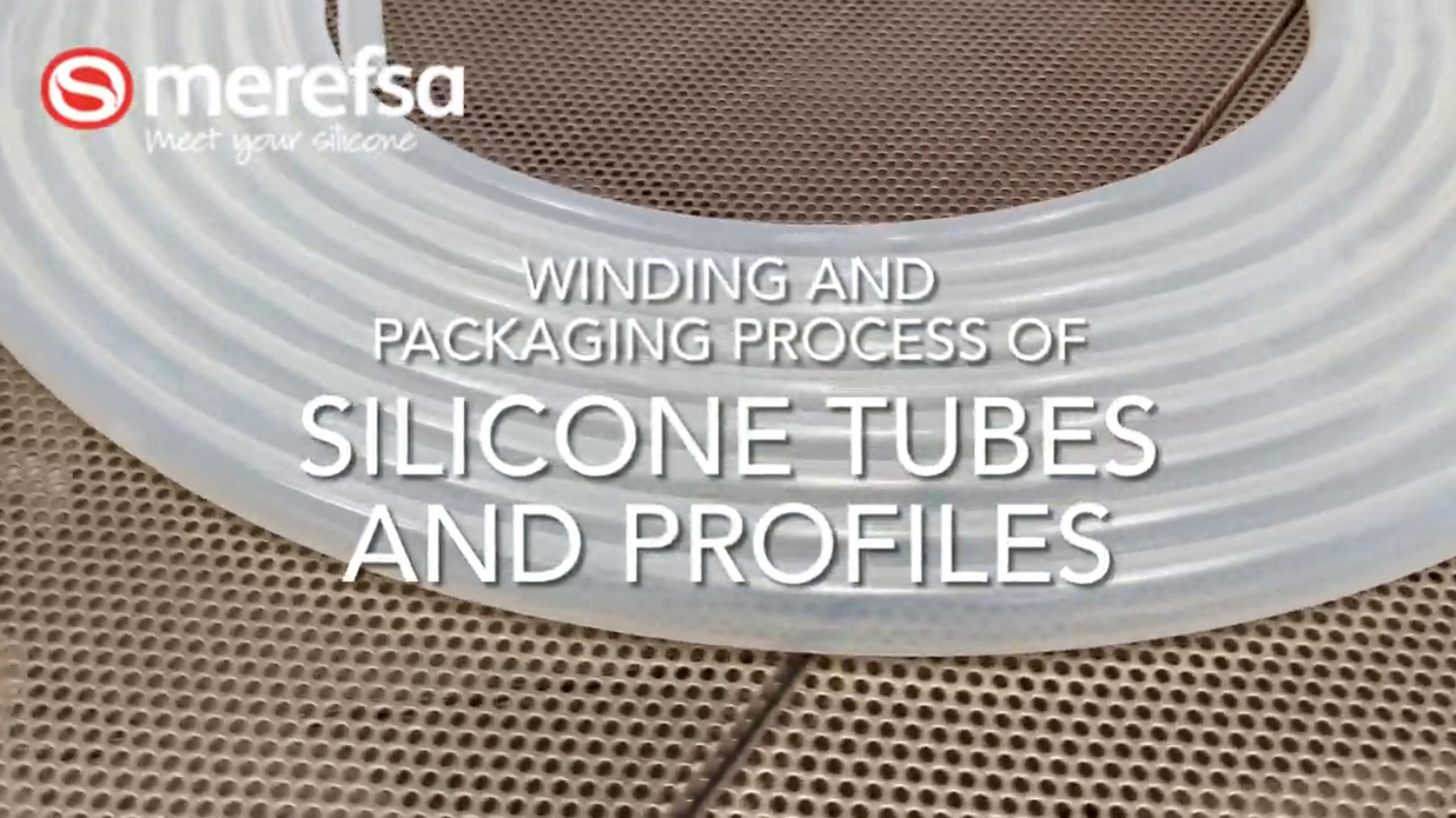 Proceso de enrollado y empaquetado de tubos y perfiles de silicona