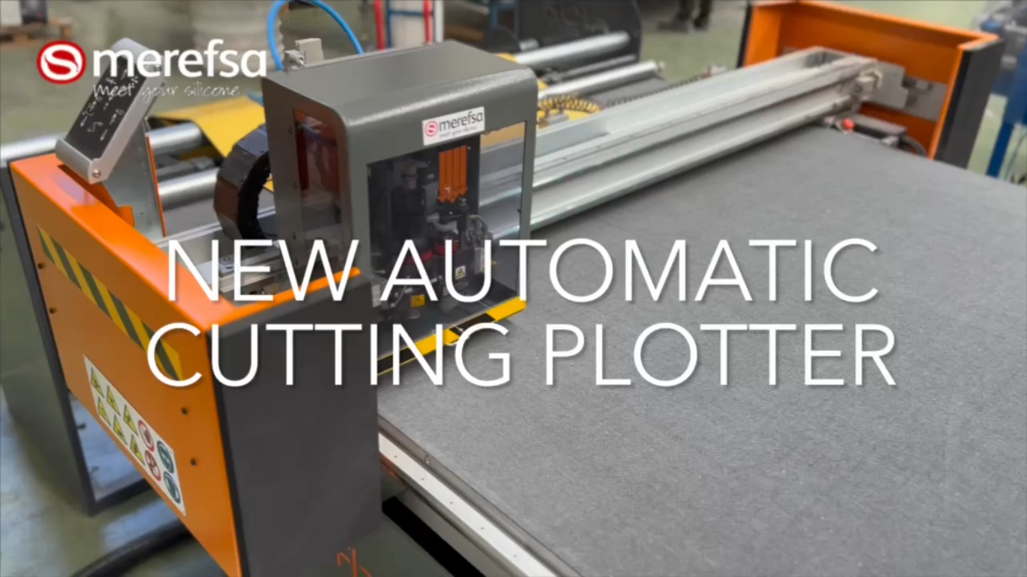 New automatic cutting Plotter