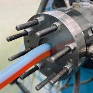 extrusion horizontal