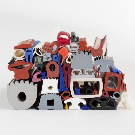 Shaped silicone profiles