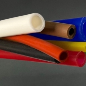 M. TUBO SILICONA ATOX. THT (280°) CREMA 60°SH  (±5)  Øe 21,6 mm X Øi 20 mm TOLERANCIA E1