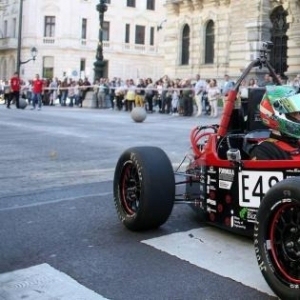 Renovación colaboración Formula Student Bizkaia